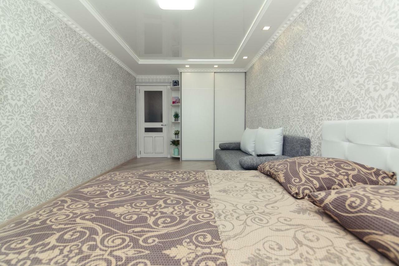 Luxury Apart-Hotel On Kondrateva Street Sumî Exterior foto