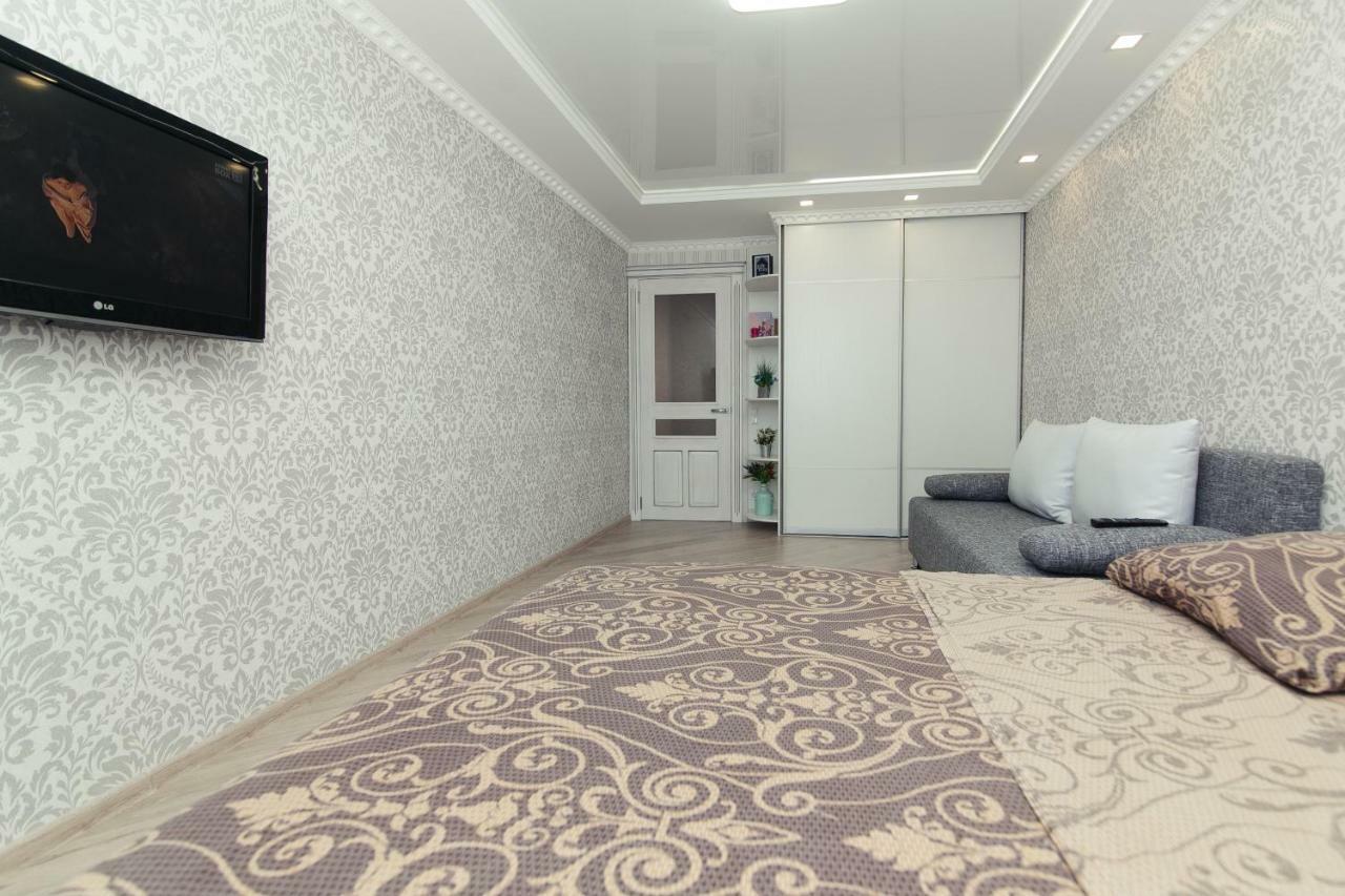Luxury Apart-Hotel On Kondrateva Street Sumî Exterior foto